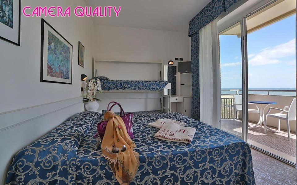 Hotel 2000 Rimini Bagian luar foto